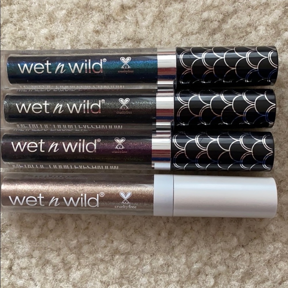 Wet n wild megalast liquid catsuit eyeshadow